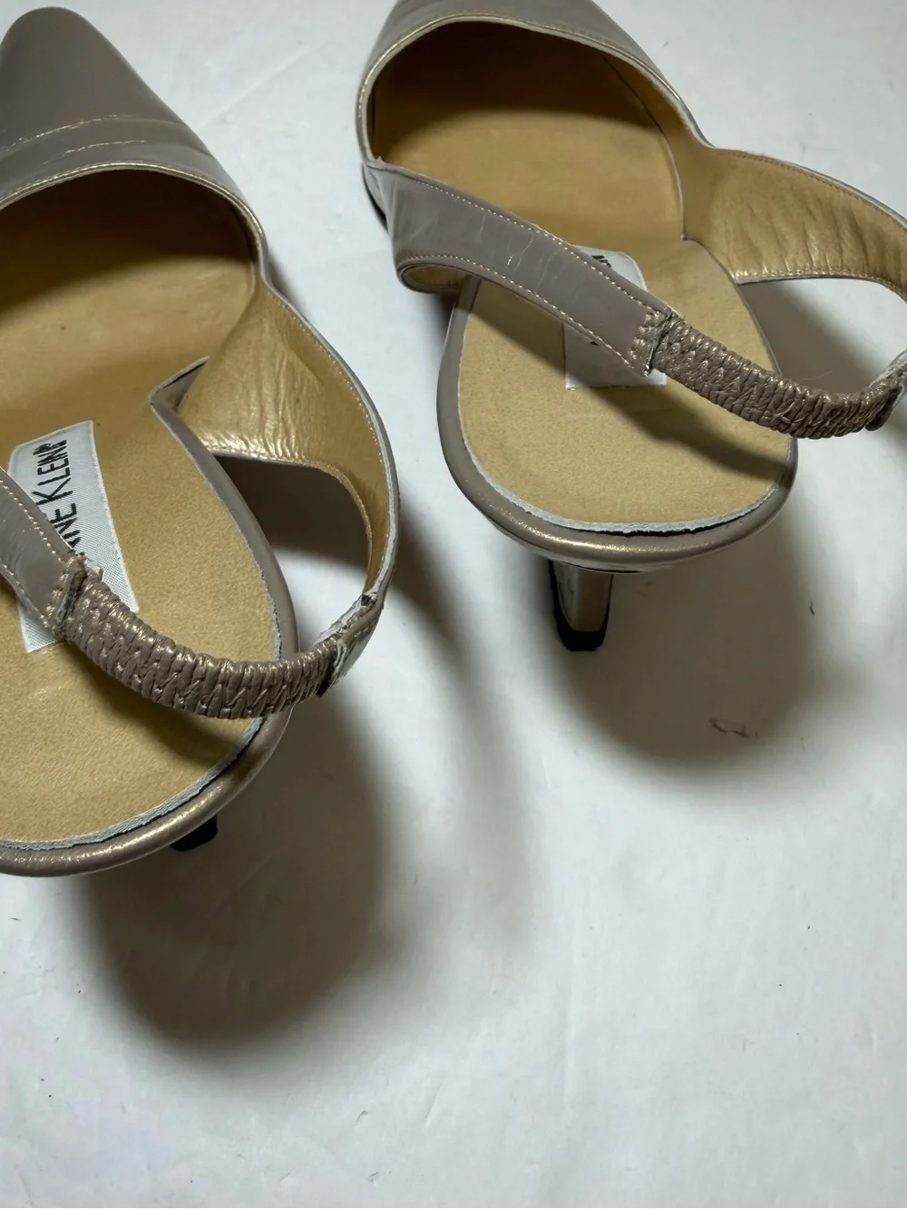 Anne Klein Metallic Gold-Taupe Pointed Slingback Heels size‎ 6